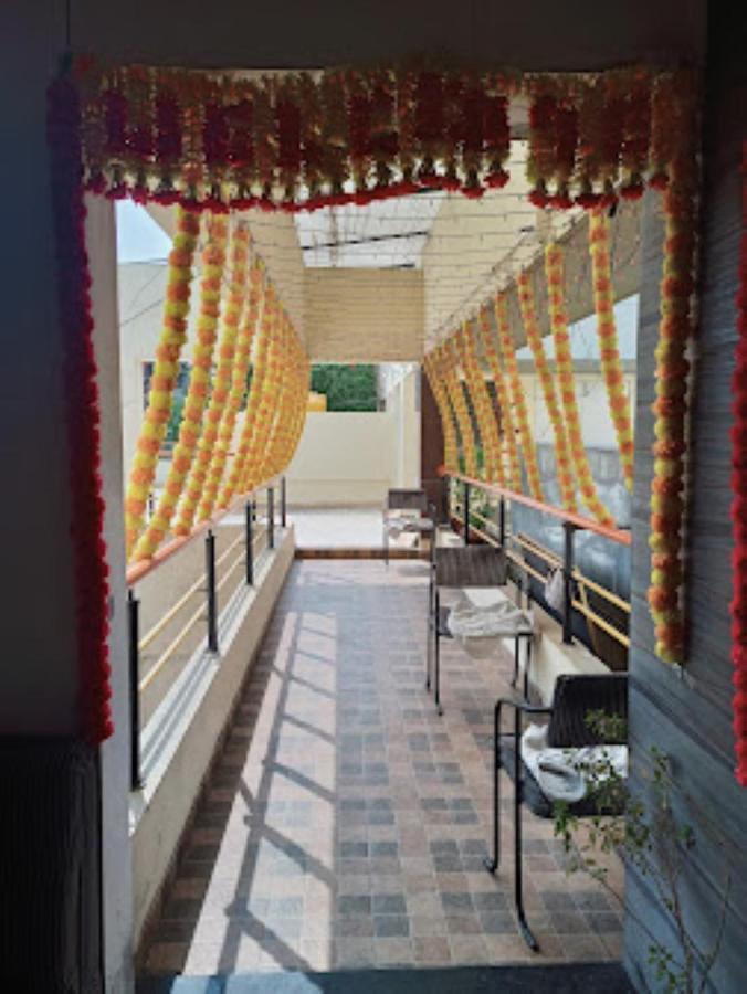 Atithi Guest House,Nashik Exteriör bild
